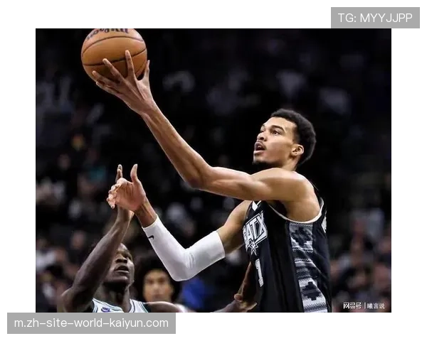 马刺47胜17负位列西部第二 文班亚马月最佳球员防守球员双料加身 马刺47胜17负位列西部第二 文班亚马月最佳球员防守球员双料加身